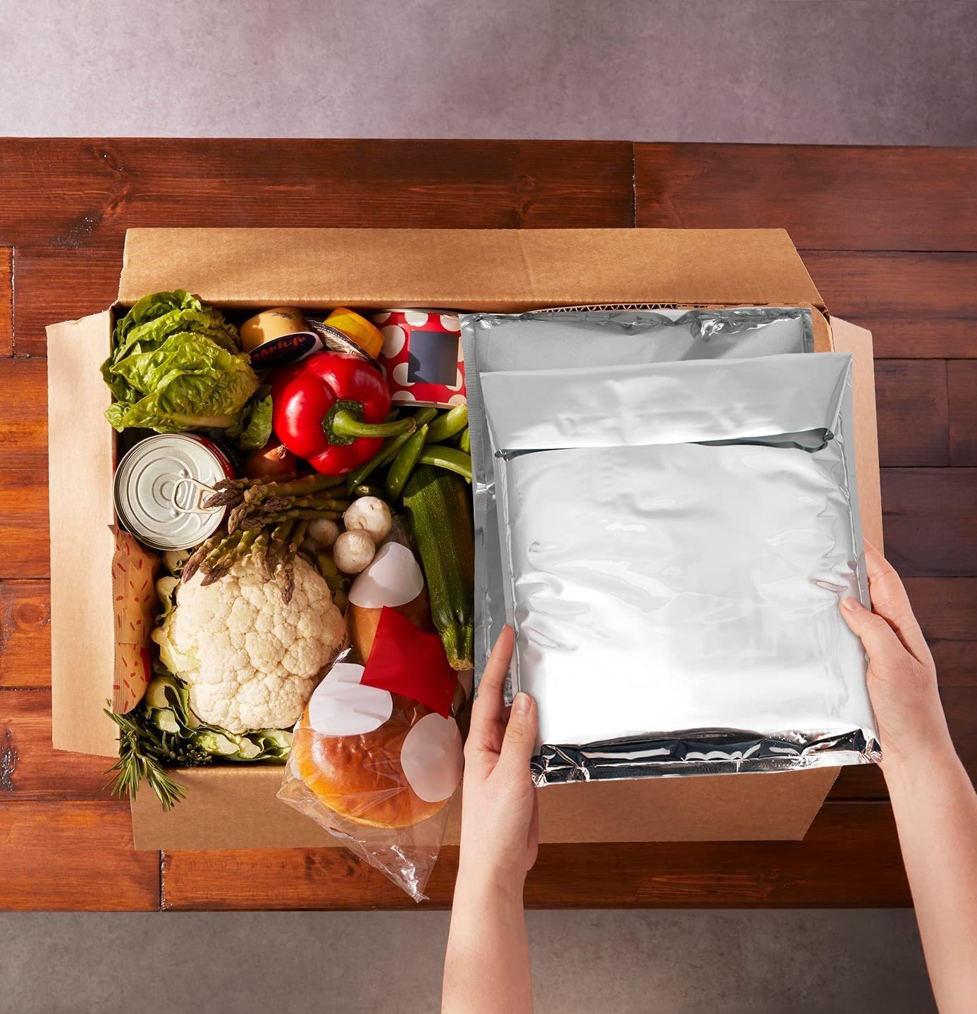 Insulated Thermal Mailers 10 x 10.5 Insulated Bag Pack of 10 Cold Shipping Boxes 10 x 10 1/2 Thermal Bag Aluminum Insulated Bag. Aluminum Envelopes Insulated Thermal Bags. - Mailboxes of Flushing